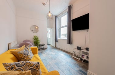 Ermine Road, City Centre, Chester - Image 2