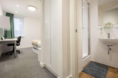Standard En-suite, The Glassworks, 60 Newarke Street, City Centre, Leicester - Image 2