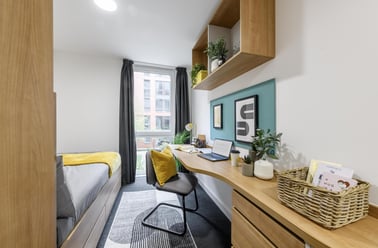 Gold Ensuite, The Elements, Bramall Lane, City Centre, Sheffield - Image 3