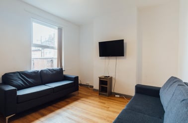 Storer Road, City Centre, Loughborough - Image 2