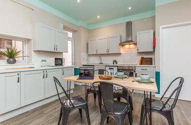 West Parade, West End, Lincoln - Image 2