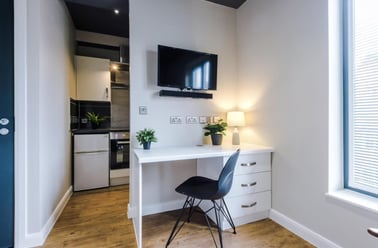 Upper New Walk, Highfields, Leicester - Image 3