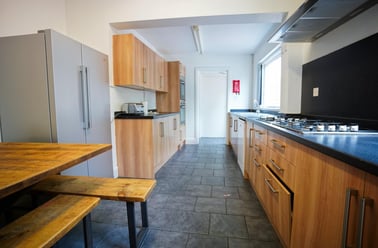 Derby Road, City Centre, Loughborough - Image 3