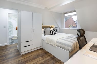 One Bed Apartment, 26 Great George Street, City Centre, Leeds - Image 2