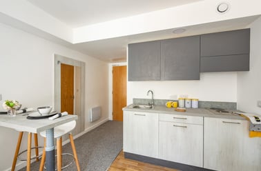 Premium Studio Plus, Foundry Studios, 5 Cables Street, City Centre, Lancaster - Image 2