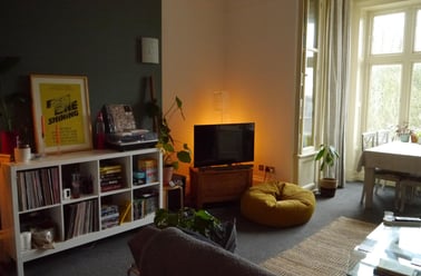 Buckingham House, Hyde Park, Leeds - Image 2