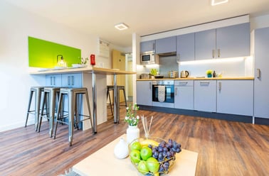 Deluxe Ensuite, Hollingbury House, 54 Hollingdean Road, City Centre, Brighton - Image 2