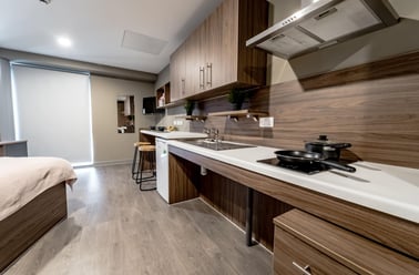 Premium Tower Studio, Scotway House, 165 Castlebank Street  , Broomhill, Glasgow - Image 3