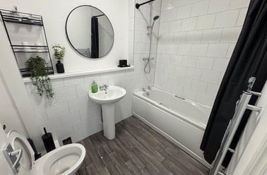 Carlton Road, Hockley, Nottingham - Image 2