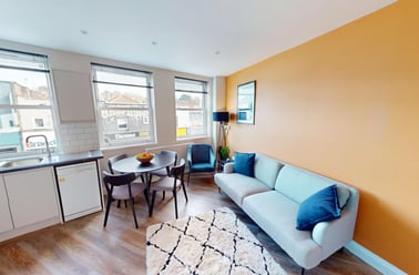 Gloucester Road, St Andrews, Bristol - Image 2