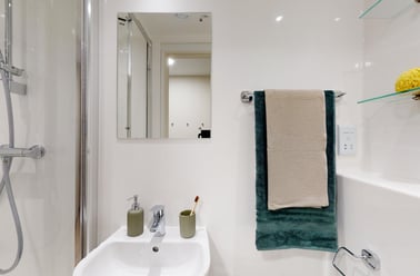 Deluxe Studio, Stanley Studios, 536-540 Portswood Road, Swaythling, Southampton - Image 2