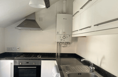 Brookside Close, City Centre, Loughborough - Image 3