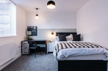 Clifton Boulevard, Dunkirk, Nottingham - Image 3