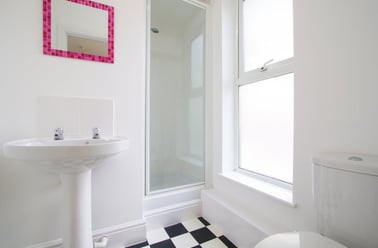 36 Derby Grove, Radford, Nottingham - Image 2