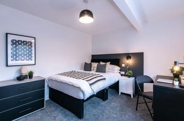 21 Clifton Boulevard, Dunkirk, Nottingham - Image 2