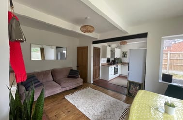 Shelthorpe Road, Shelthorpe, Loughborough - Image 2