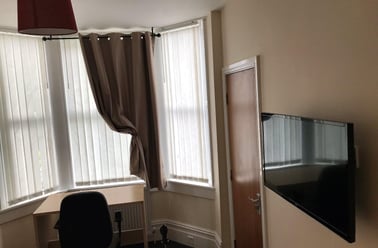 Ridgeway Terrace, Rampart Road, Leeds - Image 3