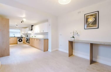 Mauldeth Road, Fallowfield, Manchester - Image 2