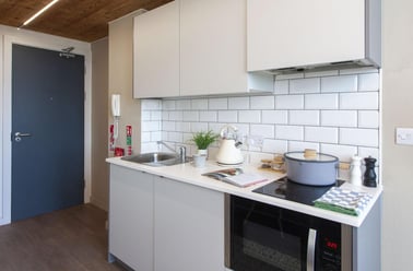 Studio Apartment Plus, Gillows, 23-25 North Road, City Centre, Lancaster - Image 2