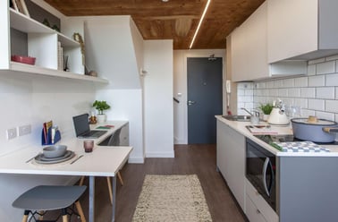 Studio Apartment Plus, Gillows, 23-25 North Road, City Centre, Lancaster - Image 3