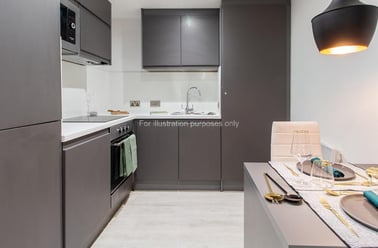 Premium 2 Bed Apartment, The Residence, St Columbas Close, City Centre, Coventry - Image 2