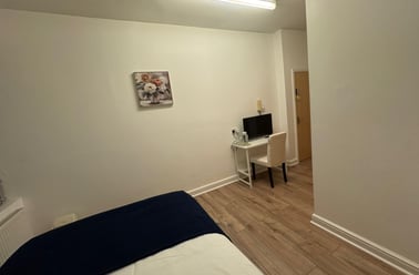 Guildhall Lane, Highfields, Leicester - Image 3