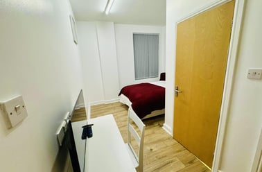 Guildhall Lane, Highfields, Leicester - Image 3