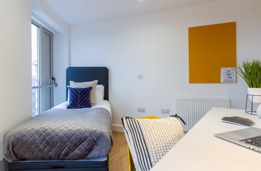 Ilkeston Road, Radford, Nottingham - Image 3