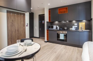 Luxury Studio - Sea View, Crown House, Regents Hill, Seven Dials, Brighton - Image 3