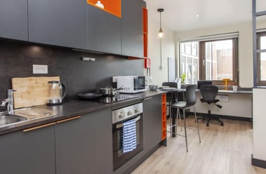 Premium Plus Studio, Crown House, Regents Hill, Seven Dials, Brighton - Image 3