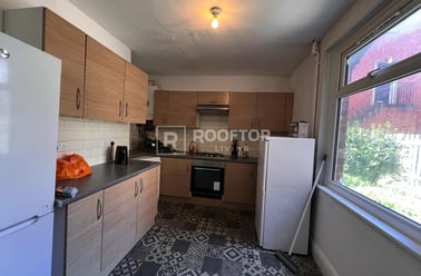 St. Michaels Terrace, Headingley, Leeds - Image 3