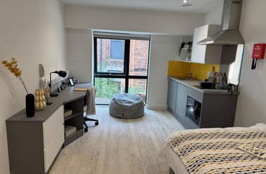 Deluxe Studio, Medici, 1 Hockley, City Centre, Nottingham - Image 2