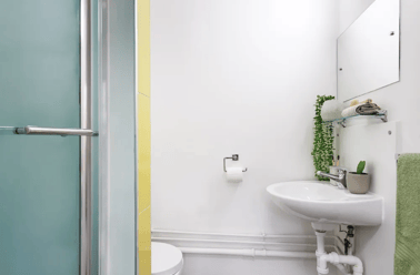 Standard Ensuite, Clarence Dock Village, Clarence Road, City Centre, Leeds - Image 3