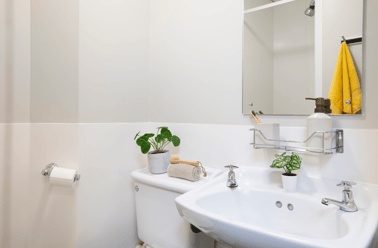 Standard Ensuite, Newarke Point, Newarke Point, 8 Newarke Close, City Centre, Leicester - Image 3