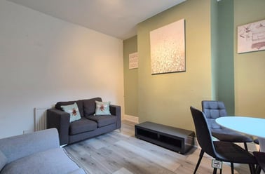 Norfolk Street, Charlestown, Salford - Image 2