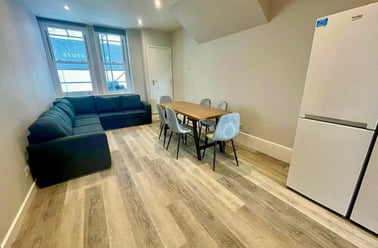 Whiteladies Road, Redland, Bristol - Image 2