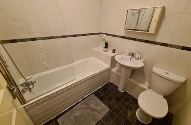 Bishop Street, Highfields, Leicester - Image 3