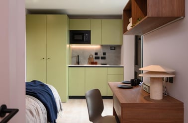 Premium Plus Studio Castle View, The Pepper Mill, 24-36 Dunedin Street, Marchmont, Edinburgh - Image 2