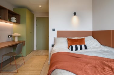 Deluxe Studio Wet Room, The Pepper Mill, 24-36 Dunedin Street, Marchmont, Edinburgh - Image 2