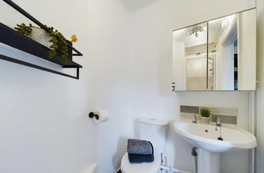 West Parade, West End, Lincoln - Image 3