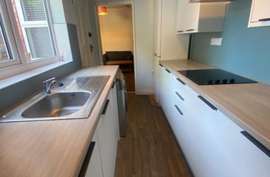 Avenue Terrace, West End, Lincoln - Image 2