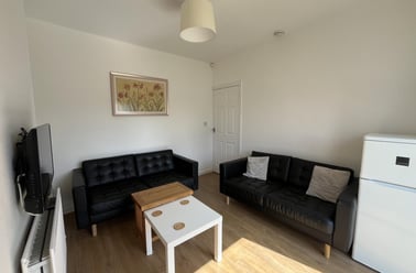 North View, Gilesgate, Durham - Image 3