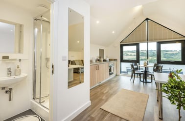 Premium Studio, Hill View Place, Glenthorne Road, St Thomas, Exeter - Image 2