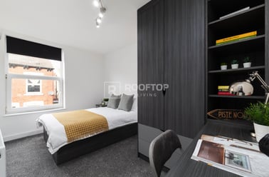 Autumn Place, Burley, Leeds - Image 3