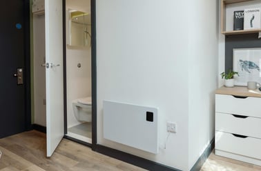 2 Bedroom Apartment, Leonardo, 8 Great George Street, City Centre, Leeds - Image 3