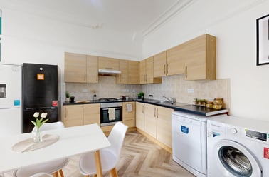 Regent Park Avenue, Rampart Road, Leeds - Image 3