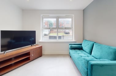 St Anns Court, Kirkstall, Leeds - Image 2