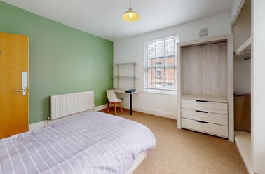 Vicarage Avenue, Kirkstall, Leeds - Image 2