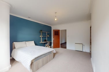 Victoria Terrace, Woodhouse, Leeds - Image 2