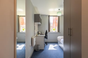 Classic Ensuite, The Tramshed, 160 Corporation Street, City Centre, Preston - Image 3